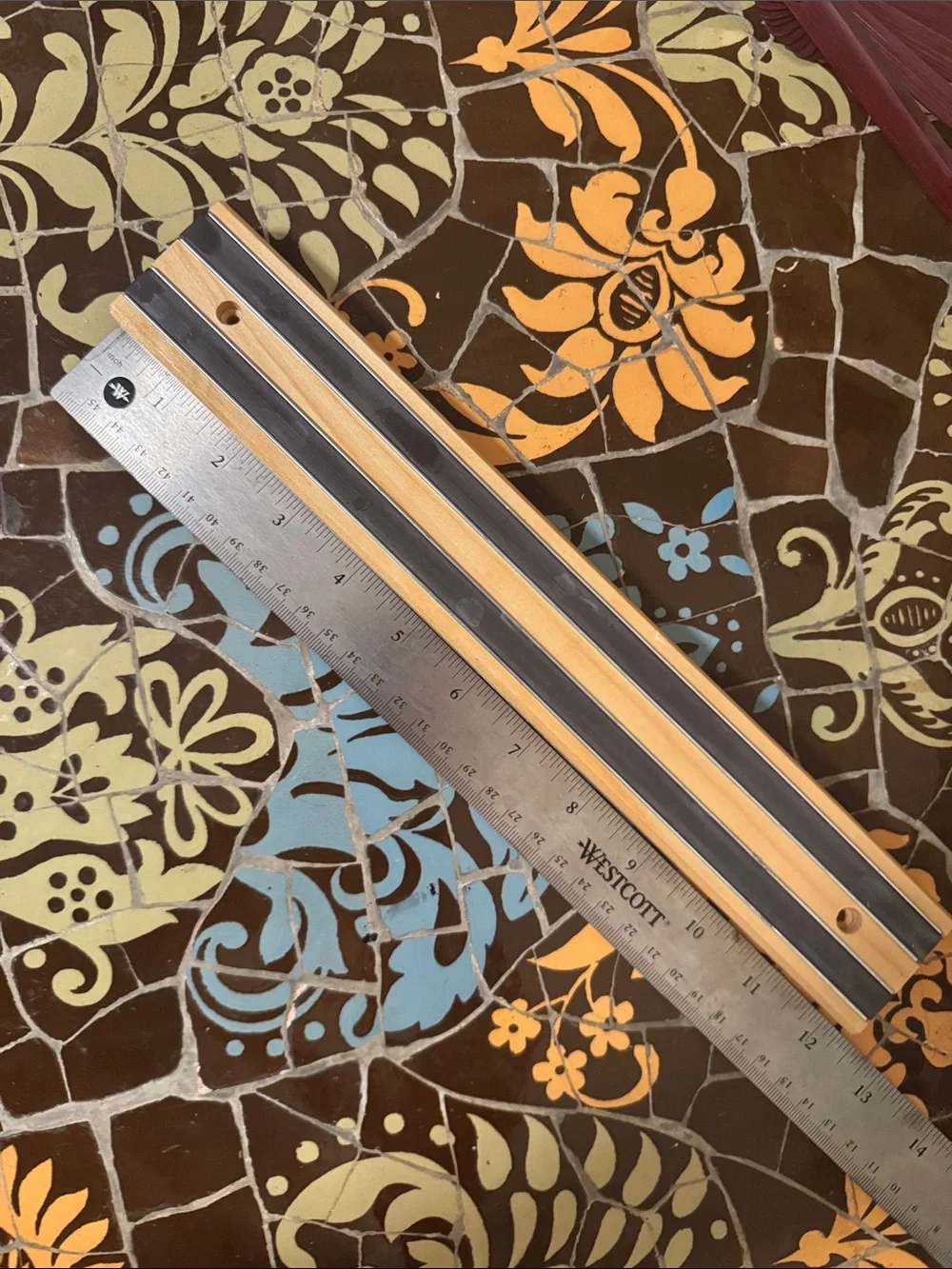 Magnetic Wall Mount Knife Holder